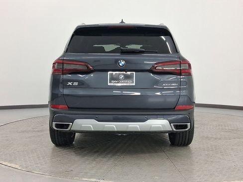 Certified 2022 BMW X5 xDrive40i w/ Luxury Seating Package image 10