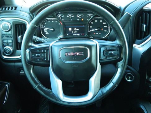 Used 2020 GMC Sierra 1500 SLT AWD/4WD image 16
