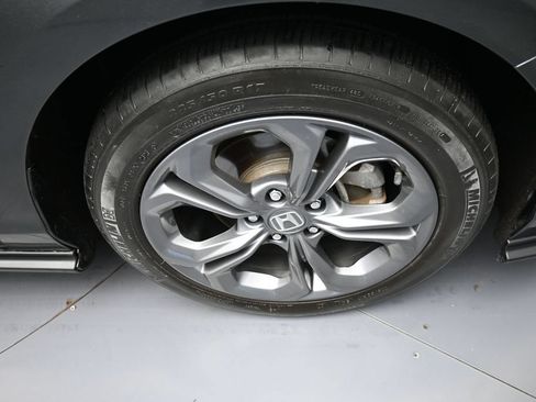 Certified 2023 Honda Accord EX image 13