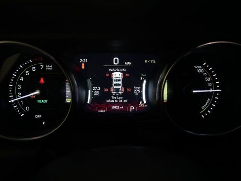 Used 2022 Jeep Wrangler Unlimited Sahara image 2