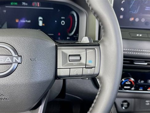 New 2026 Nissan Rogue Platinum w/ Platinum Premium Package image 12