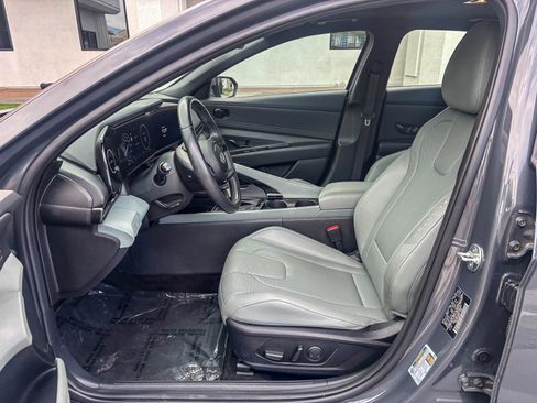 Used 2024 Hyundai Elantra Limited image 21