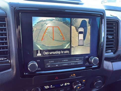 Used 2023 Nissan Frontier PRO-4X w/ Pro Convenience Package image 13