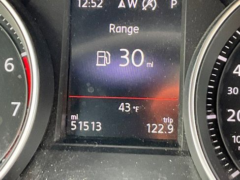 Used 2019 Volkswagen GTI SE image 5