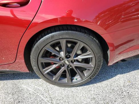 Certified 2025 Cadillac CT5 V RWD image 32
