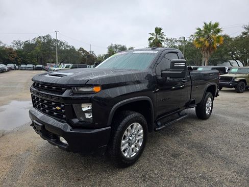 Used 2022 Chevrolet Silverado 2500 LT w/ Convenience Package image 2