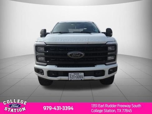 Used 2024 Ford F250 Lariat w/ Lariat Ultimate Package AWD/4WD image 2