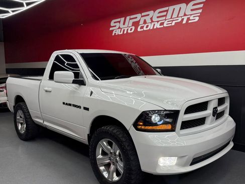 Used 2011 RAM 1500 ST w/ ST Popular Equipment Group AWD/4WD image 2