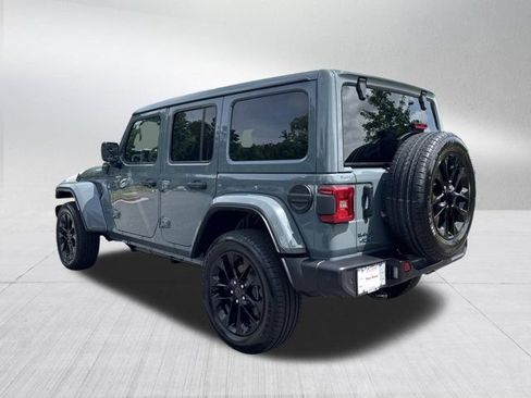 Certified 2025 Jeep Wrangler Unlimited Sahara w/ Safety Group AWD/4WD image 7