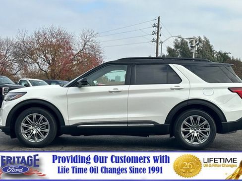 New 2026 Ford Explorer Platinum image 7