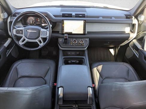 Used 2023 Land Rover Defender 130 SE AWD/4WD image 14