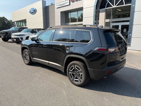 Certified 2026 Jeep Cherokee Limited AWD/4WD image 4