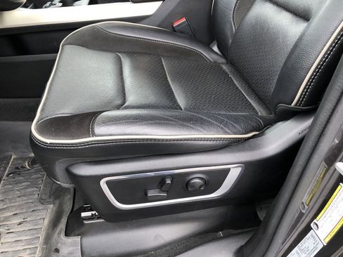 Used 2022 RAM 1500 Laramie image 14