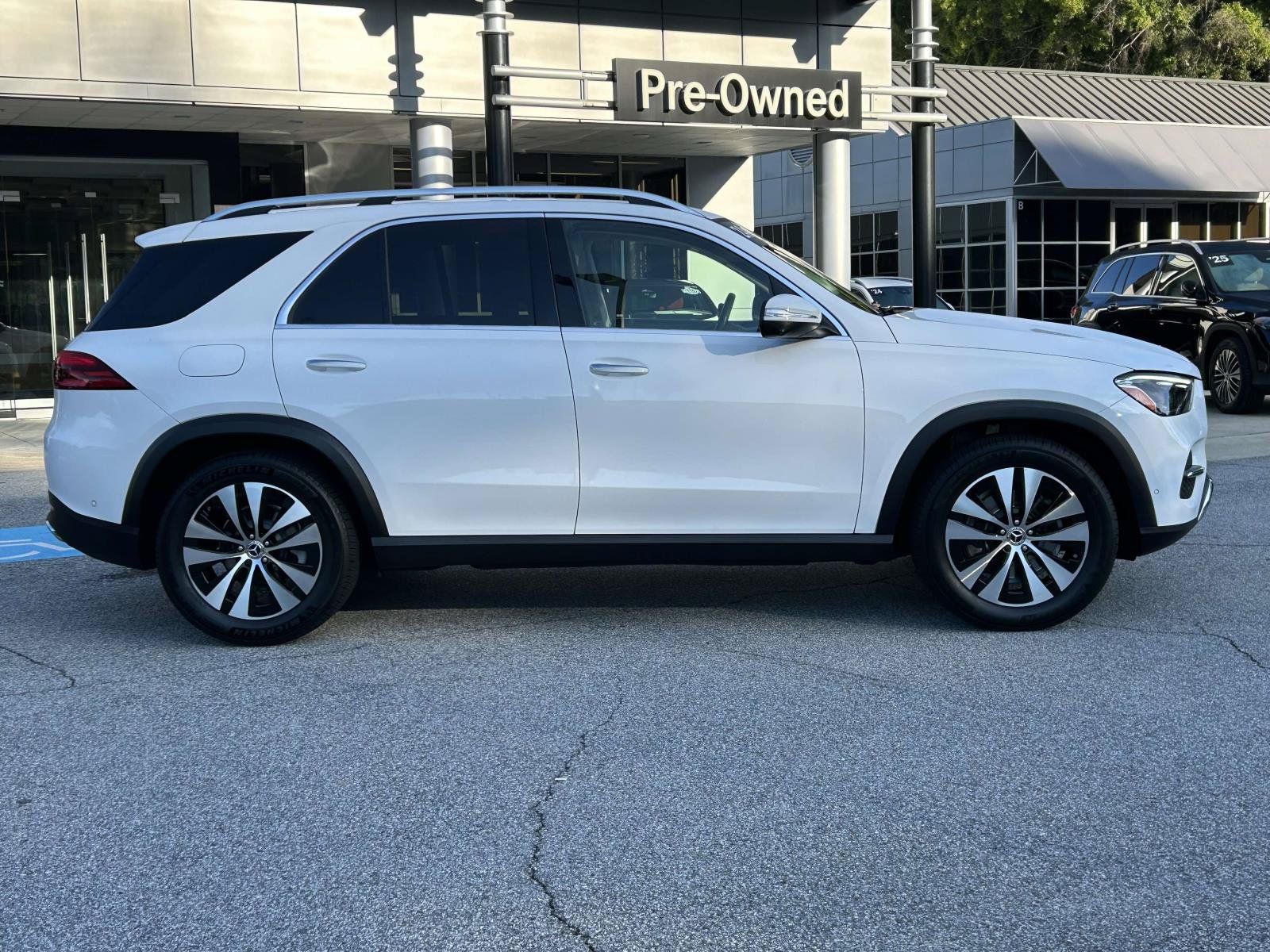 Certified 2024 Mercedes-Benz GLE 350 4MATIC image 5