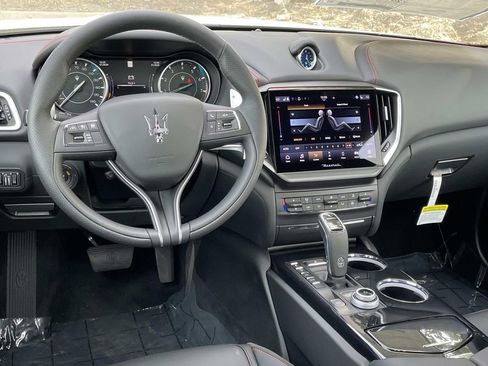 New 2024 Maserati Ghibli Modena Ultima Q4 image 6