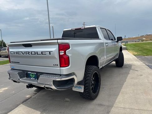 Certified 2021 Chevrolet Silverado 1500 LTZ w/ LTZ Premium Package AWD/4WD image 3