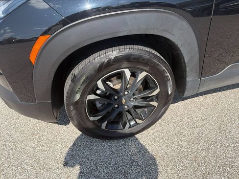 Used 2023 Chevrolet TrailBlazer LT FWD image 33