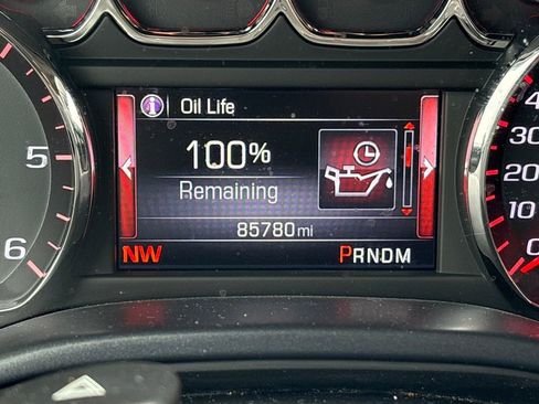 Used 2014 GMC Sierra 1500 SLT w/ Suspension Package, Off-Road image 24