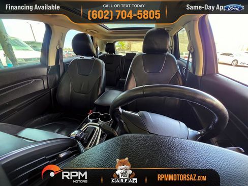 Used 2018 Ford Edge Titanium w/ Equipment Group 301A FWD image 7