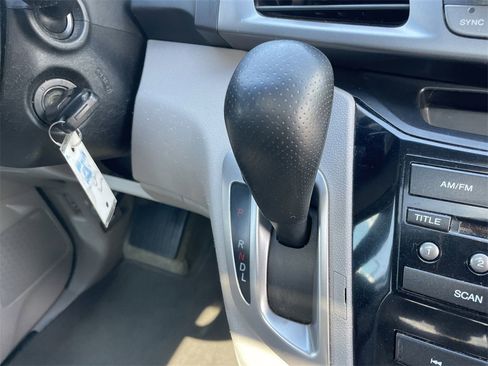 Used 2011 Honda Odyssey EX-L image 25