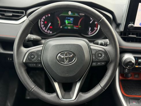 Used 2024 Toyota RAV4 Adventure image 21