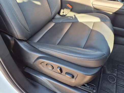 Used 2024 Chevrolet Tahoe Z71 w/ Luxury Package image 80