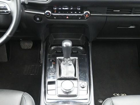 Used 2025 MAZDA CX-30 AWD 2.5 S w/ Preferred Package image 23