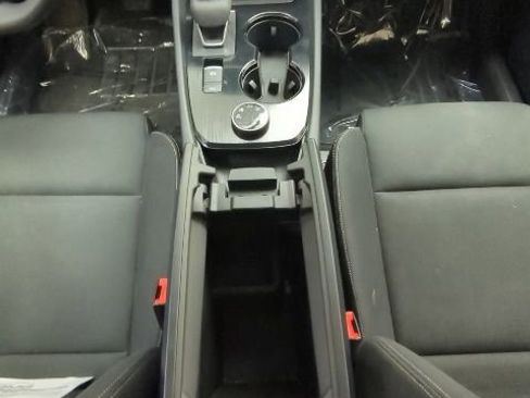Used 2023 Nissan Rogue S AWD/4WD image 22