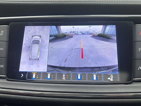 Used 2020 Buick Enclave Avenir w/ Avenir Technology Package image 22