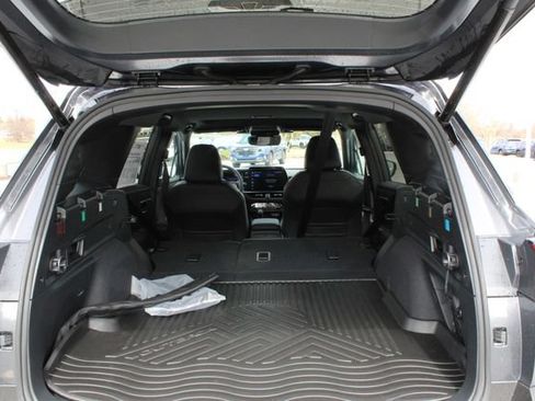 New 2026 Subaru Outback Limited AWD/4WD image 6