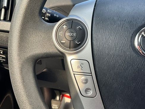 Used 2015 Toyota Prius Three FWD image 15