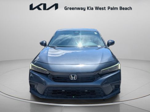 Used 2024 Honda Civic Sport image 2