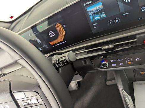 New 2026 Kia Sportage X-Line image 24