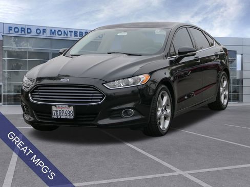 Used 2015 Ford Fusion SE w/ Equipment Group 201A image 8