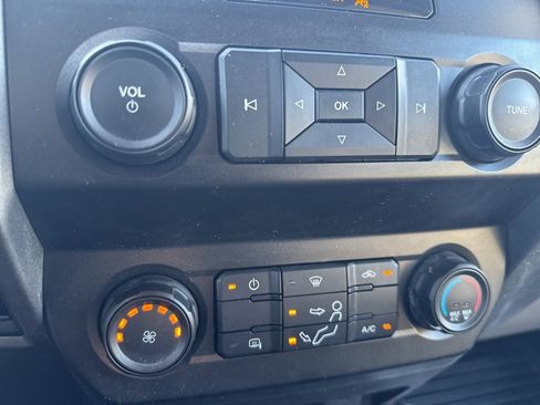 Used 2021 Ford F250 XL w/ Power Equipment Group image 19