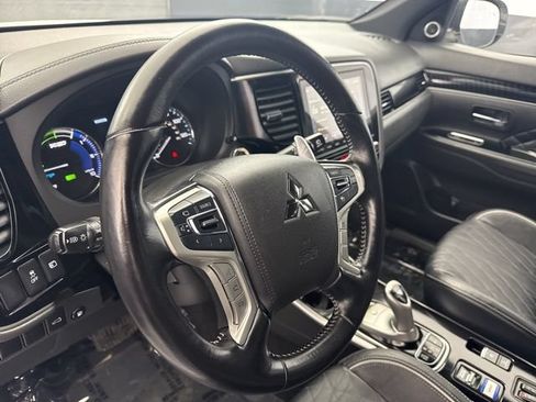 Used 2021 Mitsubishi Outlander GT AWD/4WD image 13