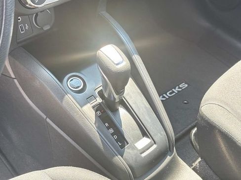 Certified 2023 Nissan Kicks S FWD image 29