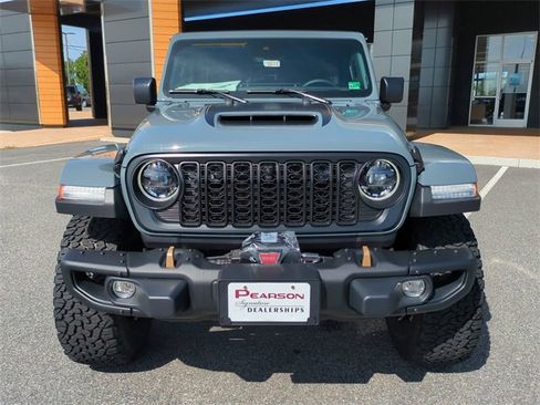 New 2025 Jeep Wrangler Unlimited Rubicon 392 image 9