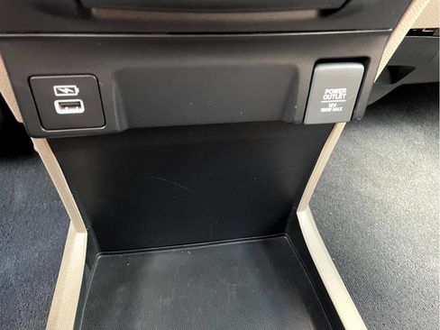 Used 2021 Honda Odyssey EX image 19