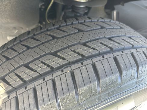 Certified 2021 Toyota Tundra SR5 w/ SR5 Leather Package RWD image 12