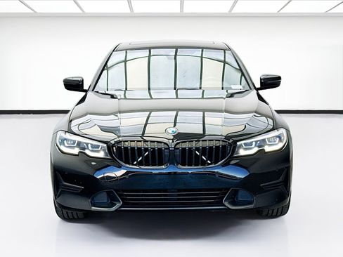 Used 2021 BMW 330i Sedan w/ Driving Assistance Package RWD image 2