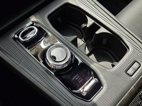 New 2026 Jeep Cherokee Overland AWD/4WD image 20