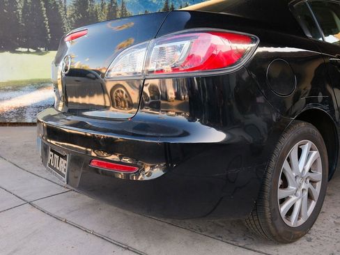 Used 2012 MAZDA MAZDA3 i Touring FWD image 30