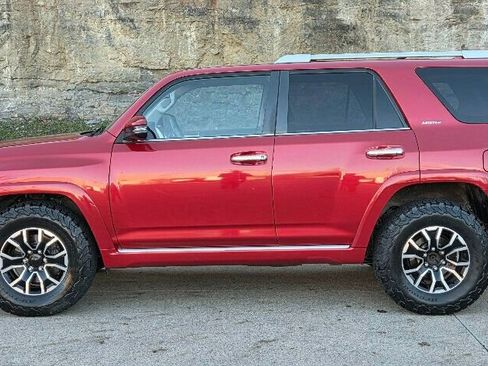 Used 2014 Toyota 4Runner Limited image 3