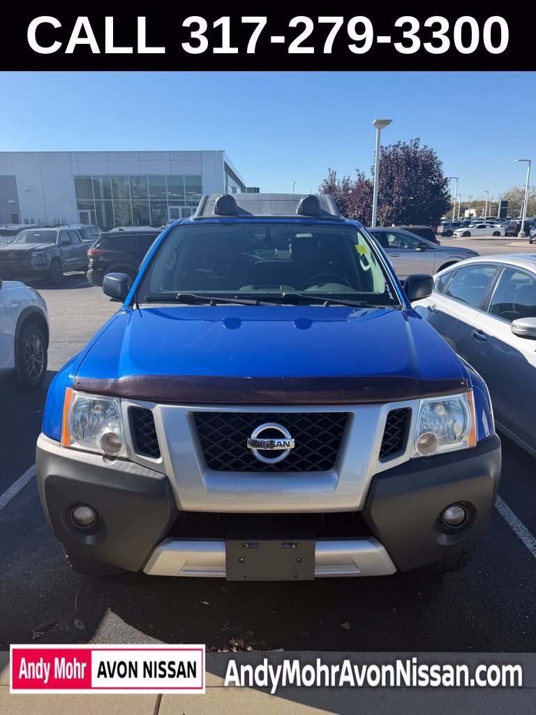 Used 2015 Nissan Xterra PRO-4X w/ Pro-4x Leather Package AWD/4WD image 2