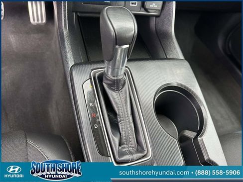 Used 2024 Honda Civic Sport image 32