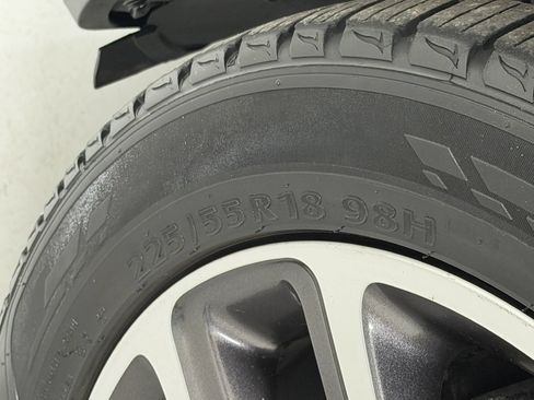 Used 2017 Jeep Renegade Latitude FWD image 98
