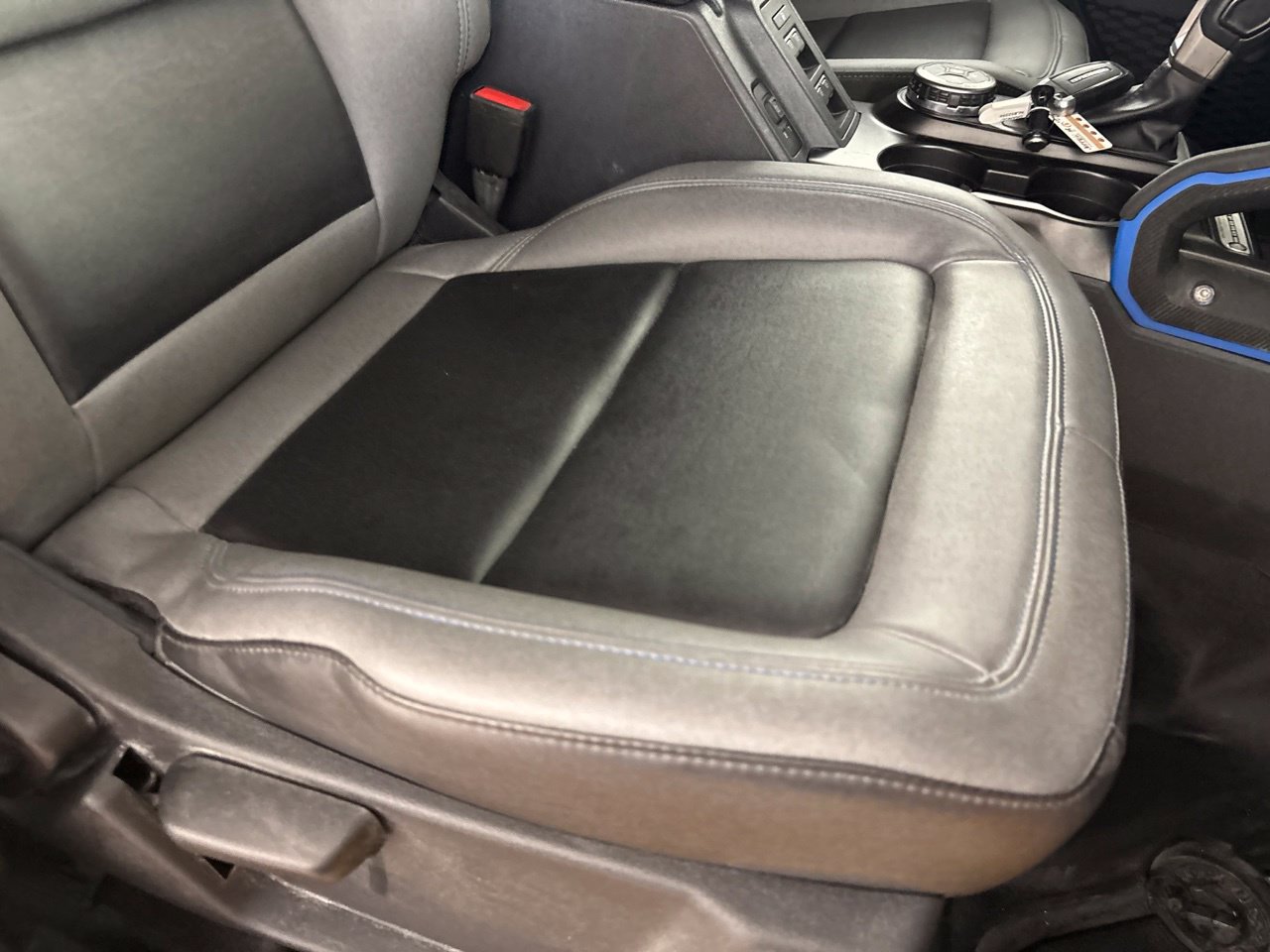 Used 2022 Ford Bronco Black Diamond AWD/4WD image 30