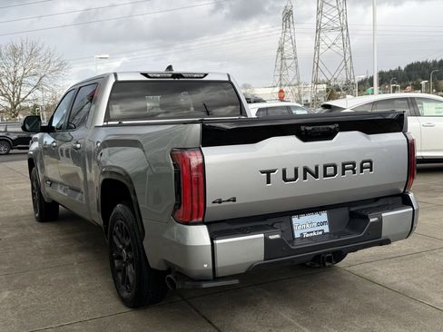 Used 2024 Toyota Tundra Platinum image 5