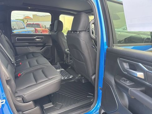 New 2026 RAM 1500 Big Horn AWD/4WD image 11